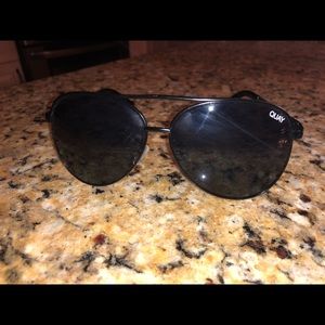 Quay Australia Vivienne Black aviators